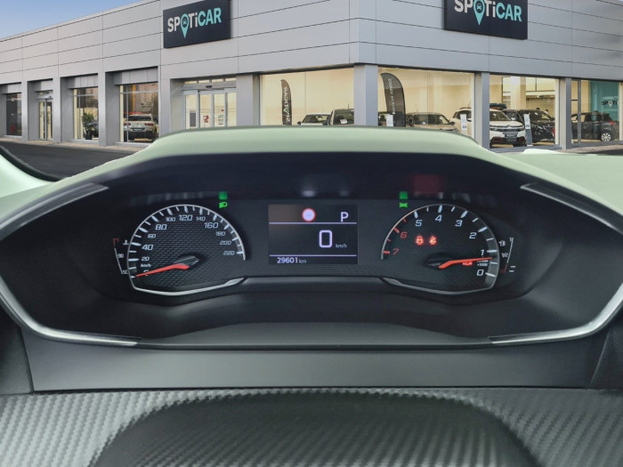 Peugeot 208 PureTech 100 S&S EAT8 Style