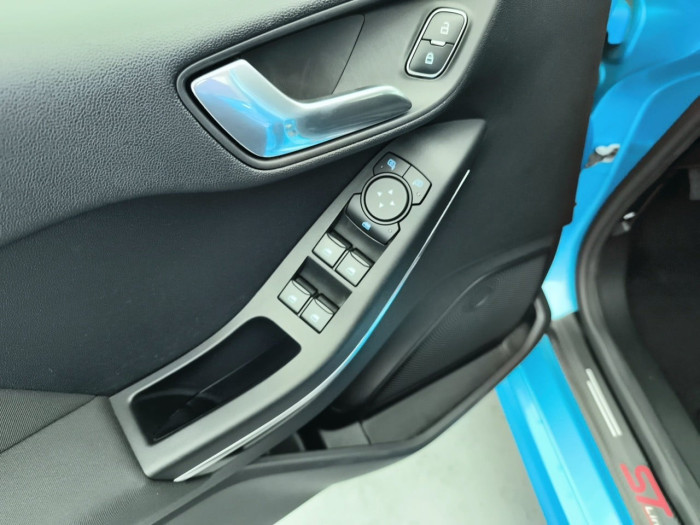 Ford Fiesta 1.0 EcoBoost 125 ch S&S mHEV BVM6 ST-Line