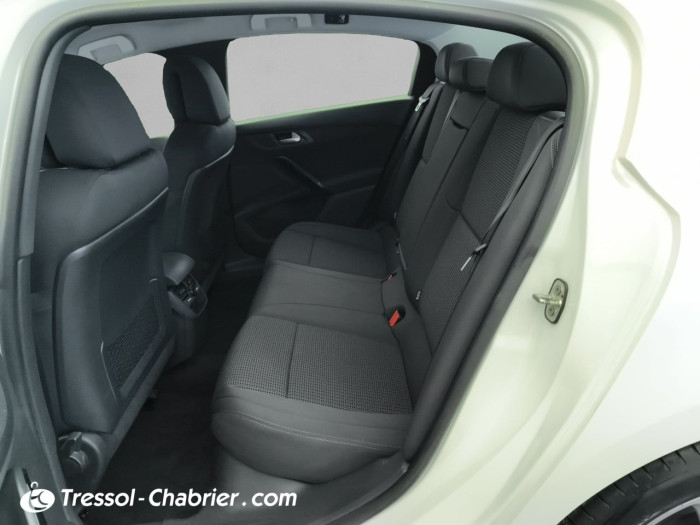Peugeot 508 2.0 HDi 140ch FAP BVM6 Allure