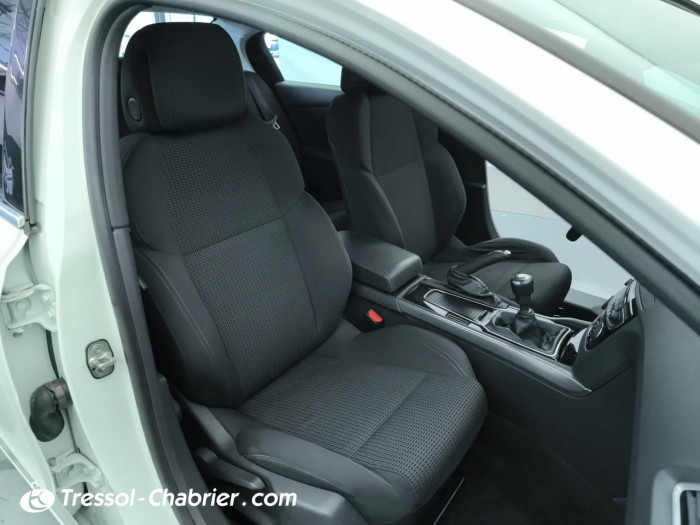 Peugeot 508 2.0 HDi 140ch FAP BVM6 Allure