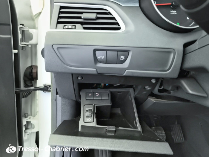 Peugeot 508 2.0 HDi 140ch FAP BVM6 Allure