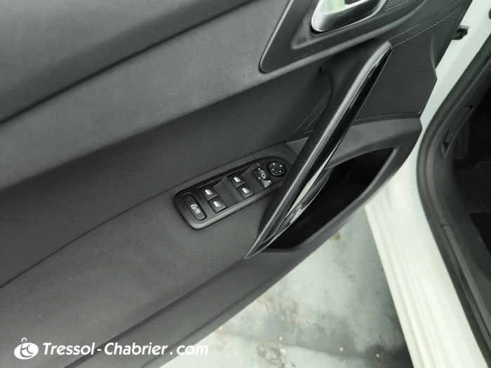 Peugeot 508 2.0 HDi 140ch FAP BVM6 Allure