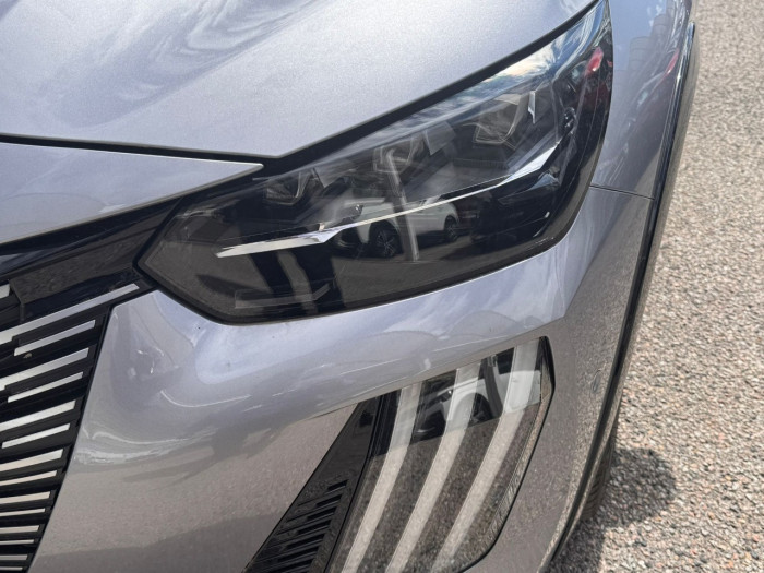 Peugeot 208 Nouvelle Hybrid 145 ch e-DCS6 GT Exclusive