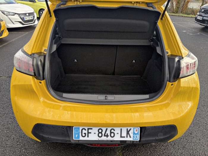 Peugeot 208 PureTech 100 S&S EAT8 Style