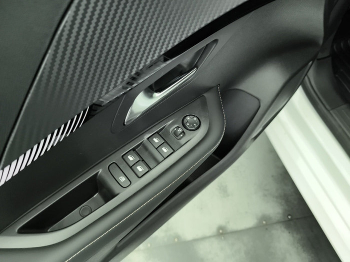 Peugeot 208 Nouvelle Hybrid 145 ch e-DCS6 Allure