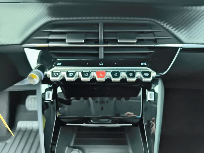 Peugeot 208 Nouvelle Hybrid 145 ch e-DCS6 Allure