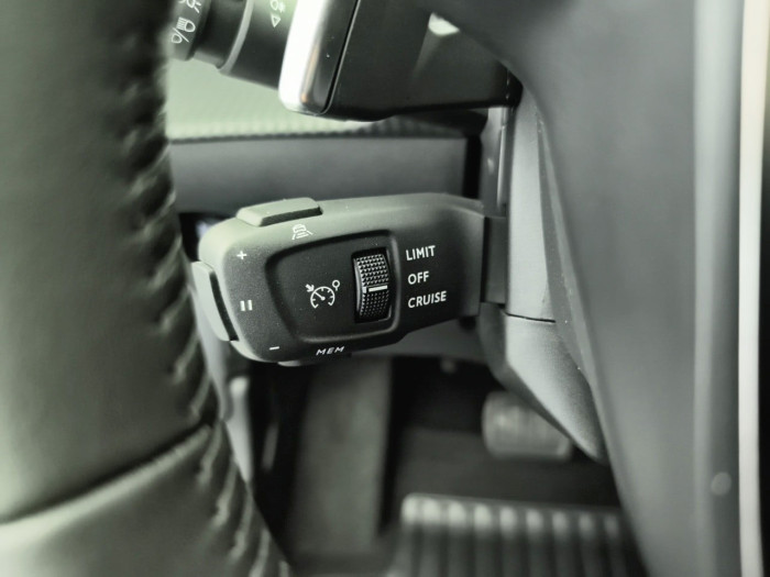Peugeot 208 Nouvelle Hybrid 145 ch e-DCS6 Allure