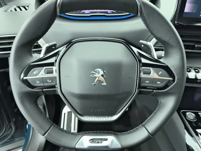 Peugeot 3008 Hybrid 136 e-DCS6 GT