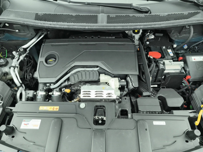 Peugeot 3008 Hybrid 136 e-DCS6 GT