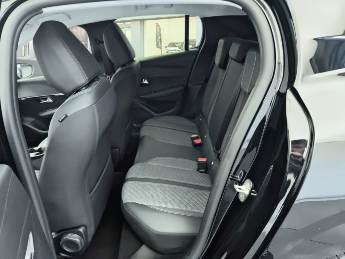 Peugeot 208 Nouvelle Hybrid 145 ch e-DCS6 Allure 08 ANS ALLURE CARE