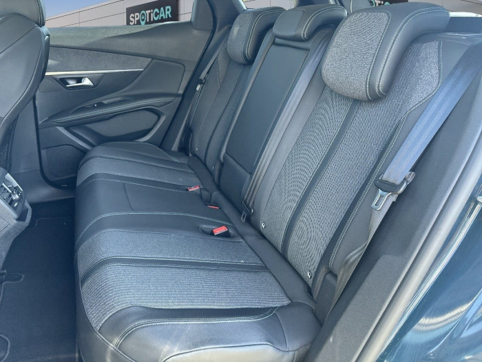 Peugeot 3008 Hybrid 225 e-EAT8 Allure Pack