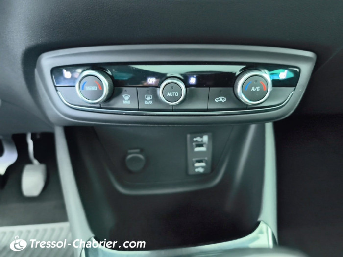 Opel CROSSLAND X 1.2 Turbo 130 ch Design 120 ans