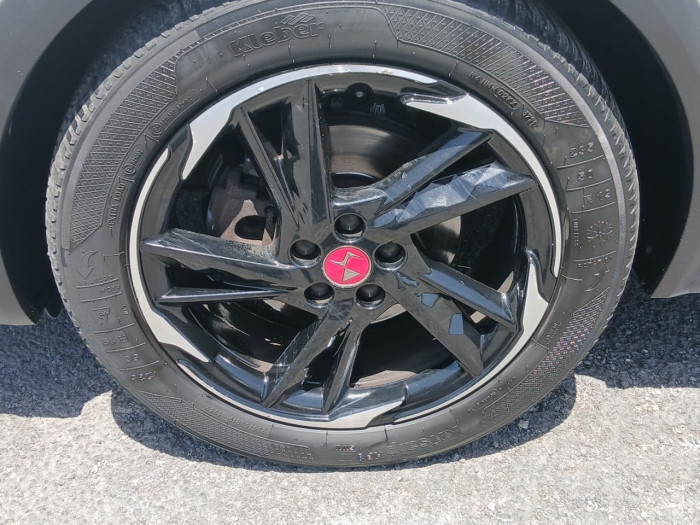 DS DS7 CROSSBACK PureTech 180 EAT8 Performance Line+