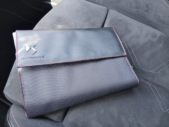 DS DS7 CROSSBACK PureTech 180 EAT8 Performance Line+