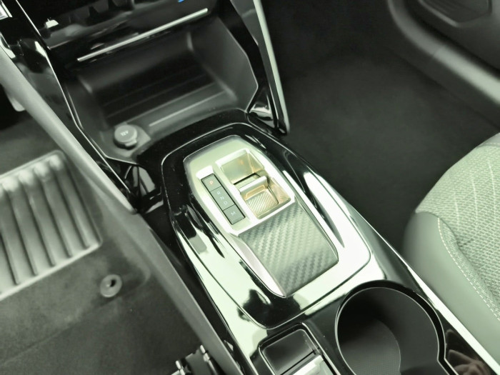 Peugeot 208 Nouvelle Hybrid 145 ch e-DCS6 Allure