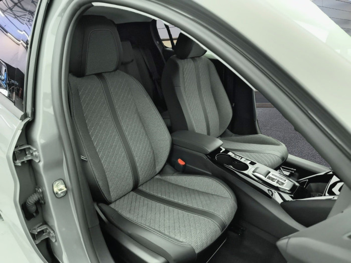 Peugeot 208 Nouvelle Hybrid 145 ch e-DCS6 Allure