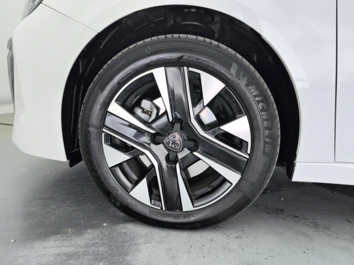 Peugeot 208 Nouvelle Hybrid 145 ch e-DCS6 Allure
