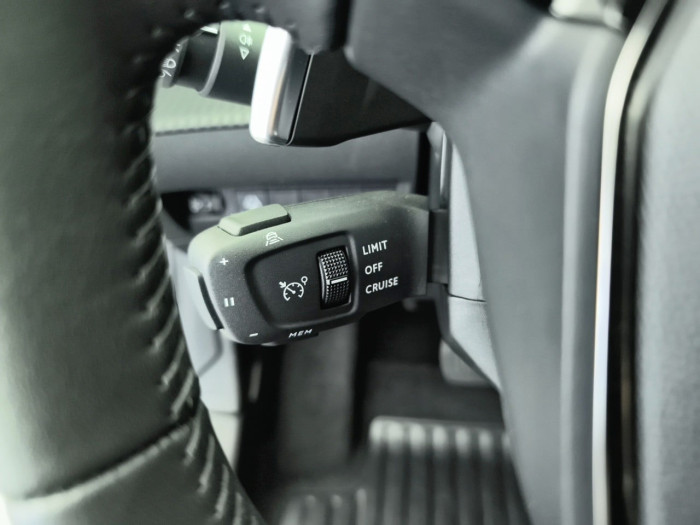 Peugeot 208 Nouvelle Hybrid 145 ch e-DCS6 Allure