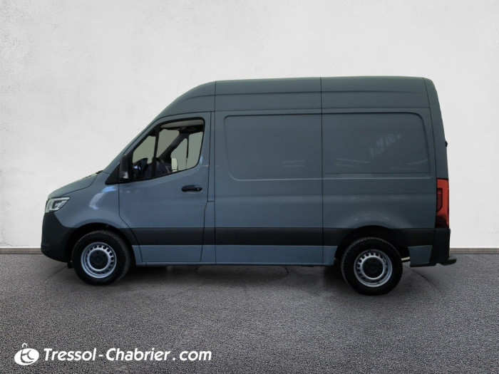 Mercedes SPRINTER FOURGON FGN 215 CDI 33 3.0T FWD PRO