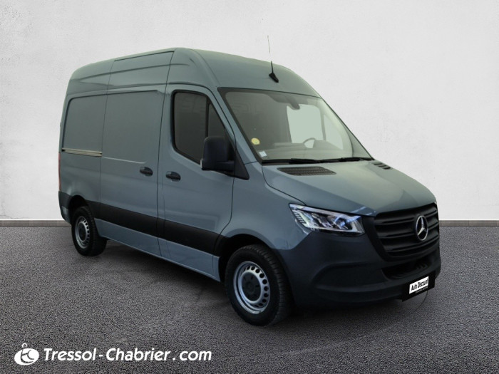 Mercedes SPRINTER FOURGON FGN 215 CDI 33 3.0T FWD PRO