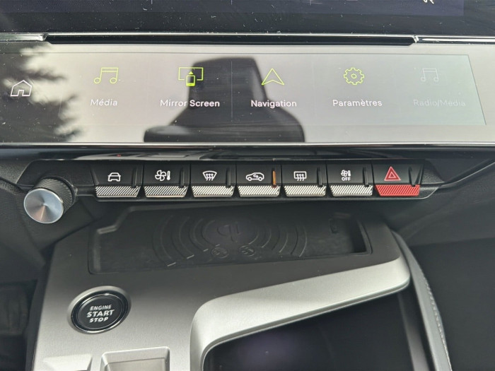 Peugeot 408 PHEV 225 e-EAT8 Allure Pack