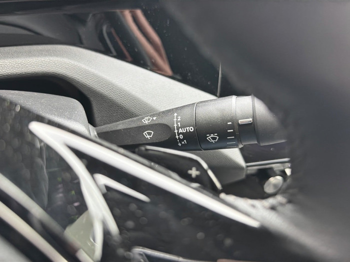 Peugeot 408 PHEV 225 e-EAT8 Allure Pack