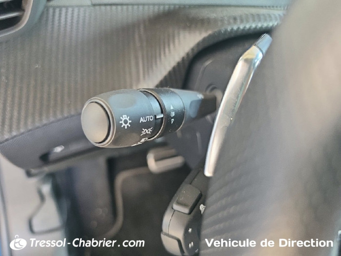 Peugeot 2008 Hybrid 145 e-DCS6 GT