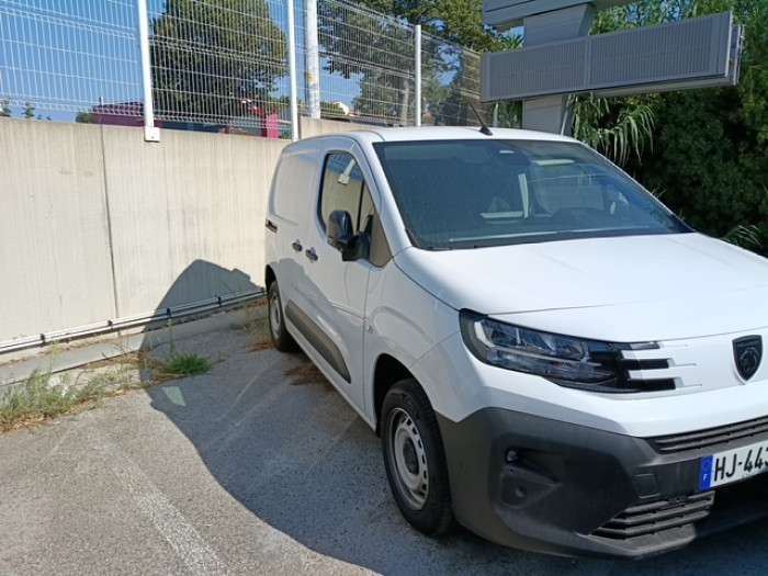 Peugeot PARTNER FOURGON Nouveau FGN DIESEL 100 CH M MANUELLE CONFORT