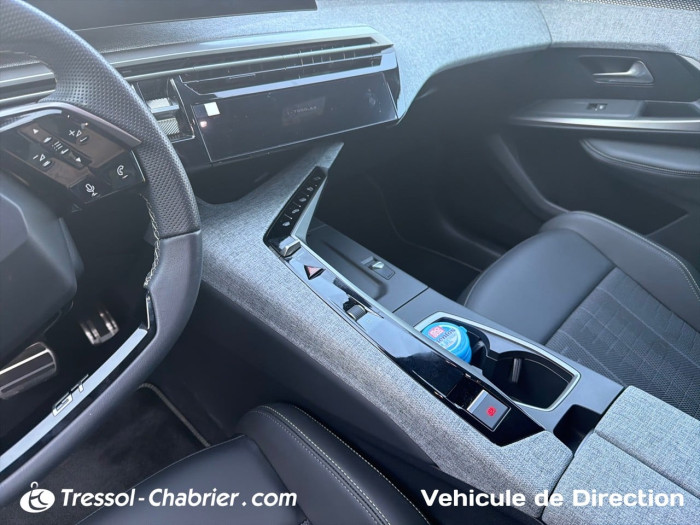Peugeot 3008 Nouveau Hybrid 145 e-DCS6 GT