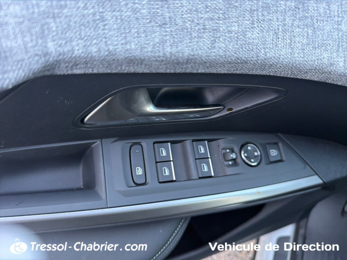 Peugeot 3008 Nouveau Hybrid 145 e-DCS6 GT