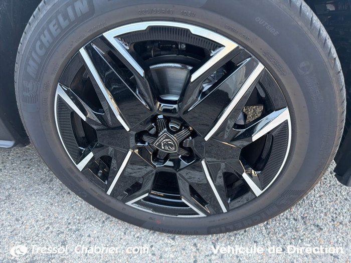 Peugeot 3008 Nouveau Hybrid 145 e-DCS6 GT