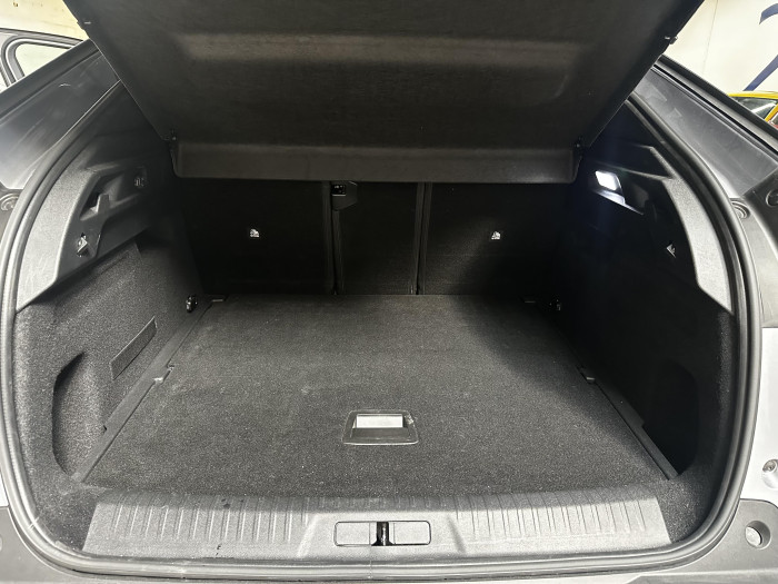 Peugeot 3008 Nouveau Hybrid 145 e-DCS6 Allure