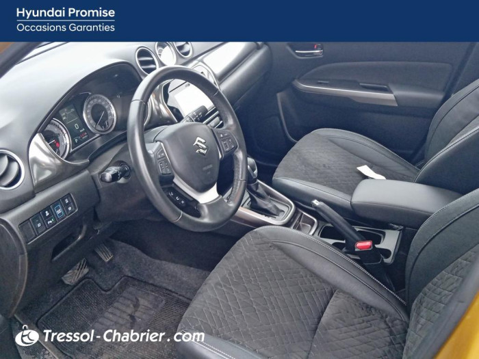 Suzuki Vitara 1.5 Dualjet Hybrid Auto Style
