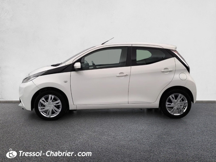 Toyota Aygo 1.0 VVT-i x-shift x-play