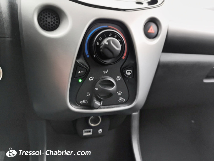 Toyota Aygo 1.0 VVT-i x-shift x-play