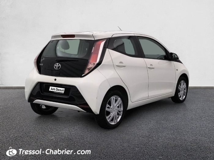 Toyota Aygo 1.0 VVT-i x-shift x-play