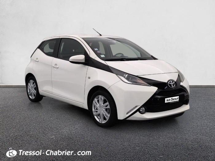 Toyota Aygo 1.0 VVT-i x-shift x-play