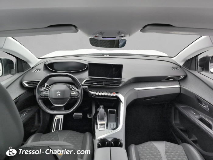 Peugeot 3008 Hybrid 225 e-EAT8 Roadtrip