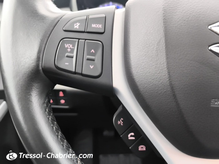 Suzuki S-Cross 1.4 BOOSTERJET HYBRID STYLE Style