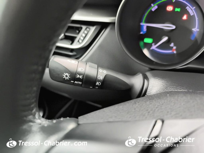 Toyota C-HR HYBRIDE MY22 2.0L Distinctive
