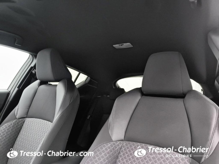 Toyota C-HR HYBRIDE MY22 2.0L Distinctive