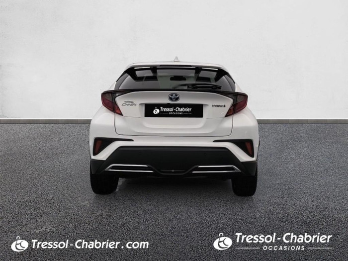 Toyota C-HR HYBRIDE MY22 2.0L Distinctive