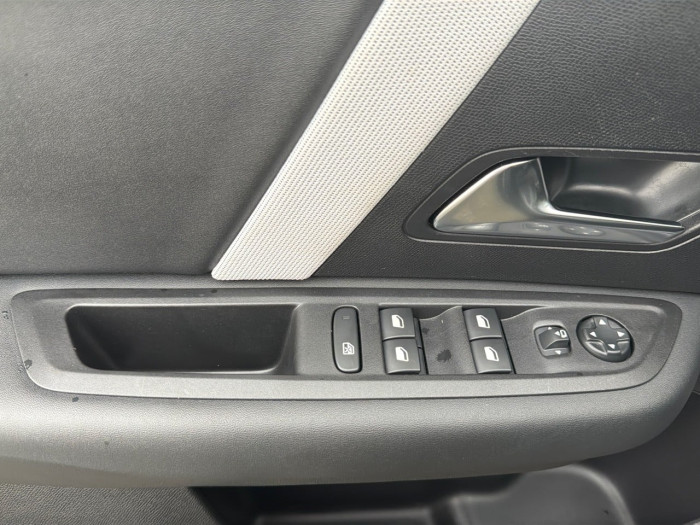 Citroën C4 Hybride 145 ch e-DCS6 Max