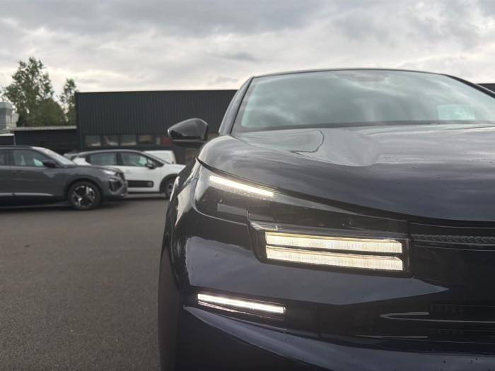 Citroën C4 Hybride 145 ch e-DCS6 Max