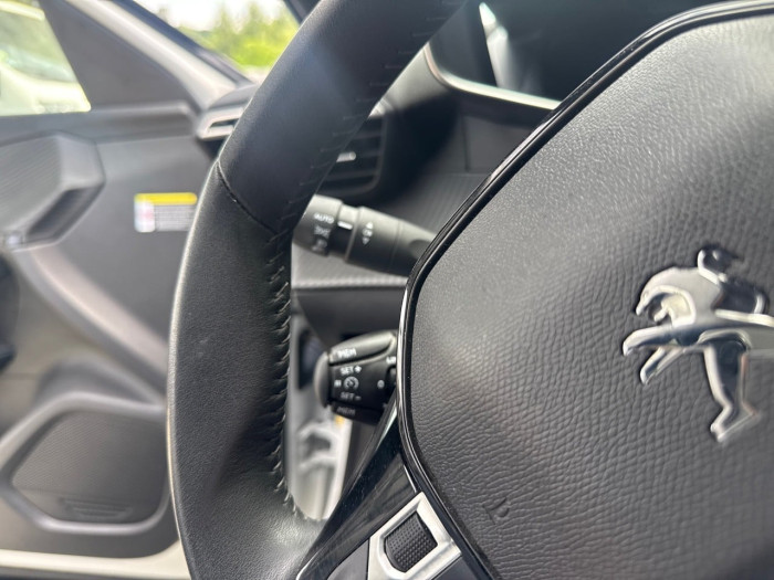 Peugeot 2008 PureTech 130 S&S BVM6 Allure Pack