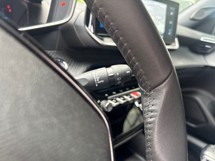 Peugeot 2008 PureTech 130 S&S BVM6 Allure Pack