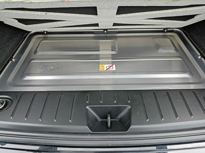 BMW i3 I01 LCI 94 Ah 170 ch BVA iLife Suite