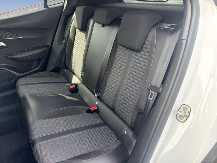 Peugeot 2008 PureTech 130 S&S BVM6 Roadtrip