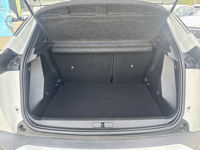 Peugeot 2008 PureTech 130 S&S BVM6 Roadtrip