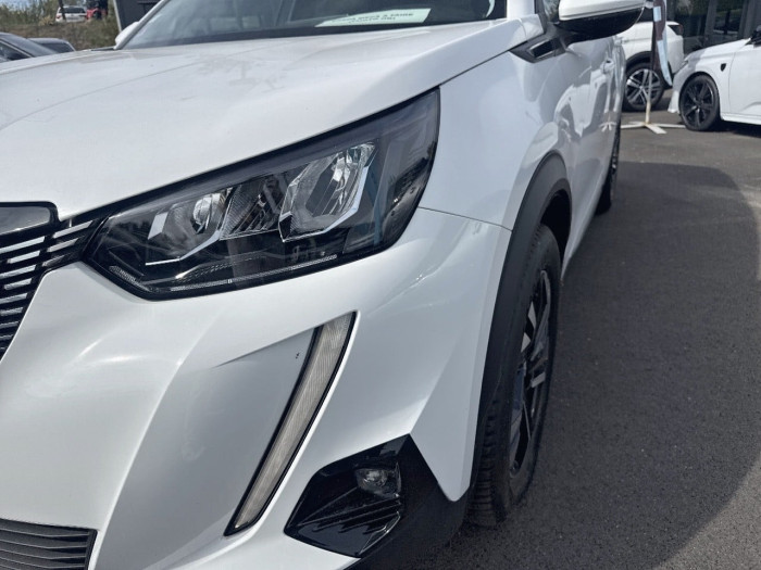 Peugeot 2008 PureTech 130 S&S BVM6 Roadtrip